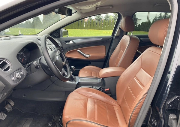Ford Mondeo cena 29900 przebieg: 218000, rok produkcji 2011 z Kutno małe 781